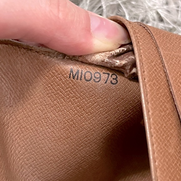 Louis Vuitton Porte Tresor International Wallet Monogram Canvas - Picture 12 of 12